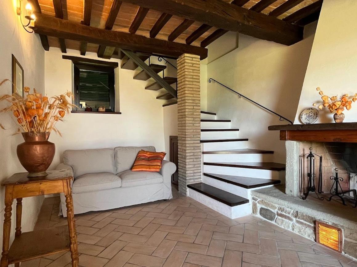 Agricola Caicucci Villa Montone  Exteriör bild
